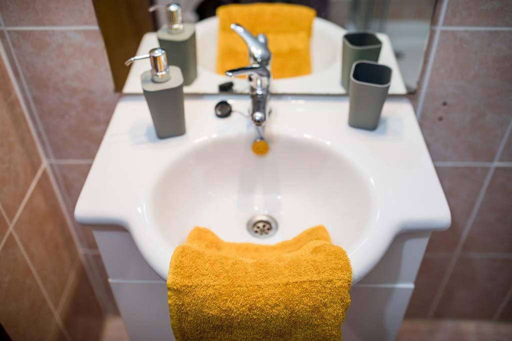 Apartmani Luka Banjol Bagian luar foto