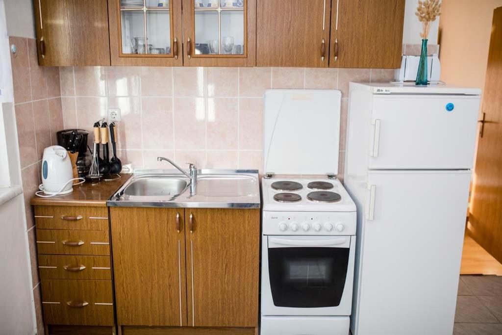 Apartmani Luka Banjol Bagian luar foto