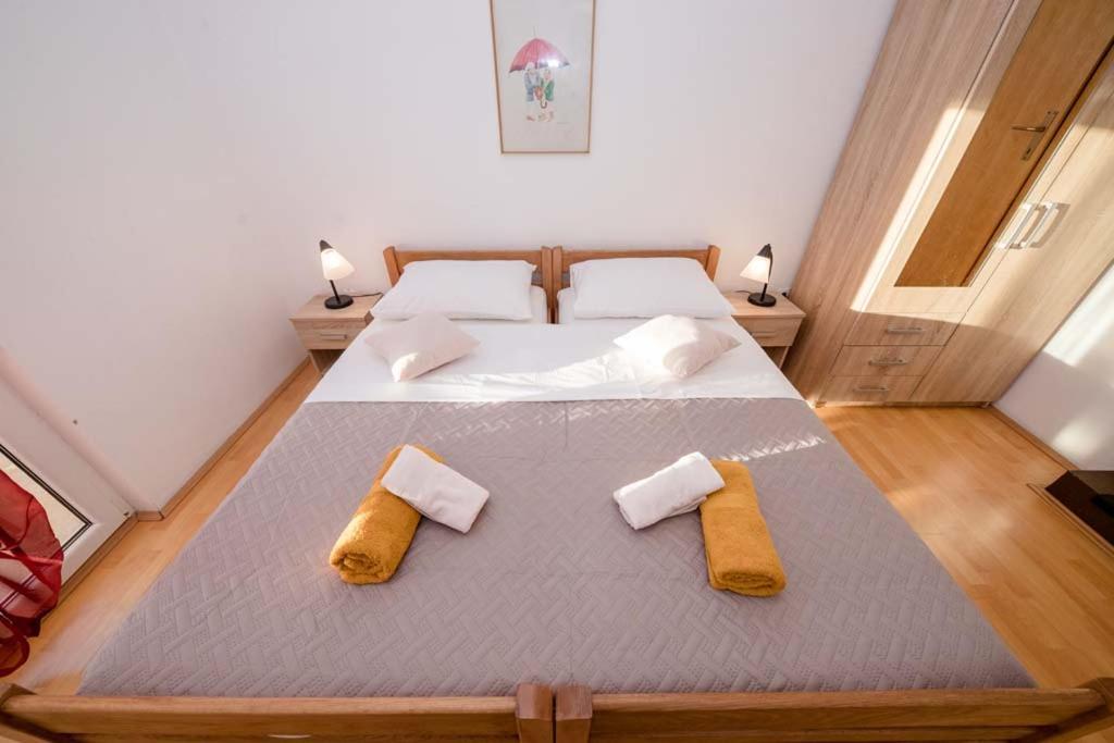 Apartmani Luka Banjol Bagian luar foto